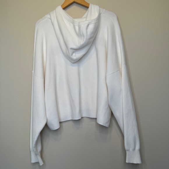 F21 Plus Size Woman Embroidery Empowerment Feminist IWD Knit Sweater Crop Hoodie - Picture 5 of 14